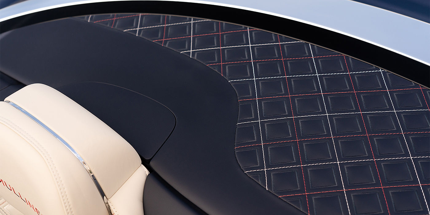 Bentley Hatfield Bentley Continental GTC Mulliner convertible seat and cross stitched tonneau cover